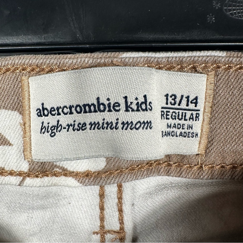 Abercrombie & Fitch Kids High Rise Mini mom Brown Floral Jeans Size 13/14 - Picture 6 of 8